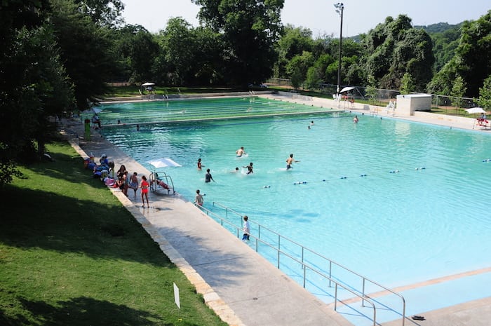 https://kidventure.com/wp-content/uploads/2023/12/10-cool-pools-in-austin-to-check-out-this-summer-Deep-Eddy_2_sized.jpg