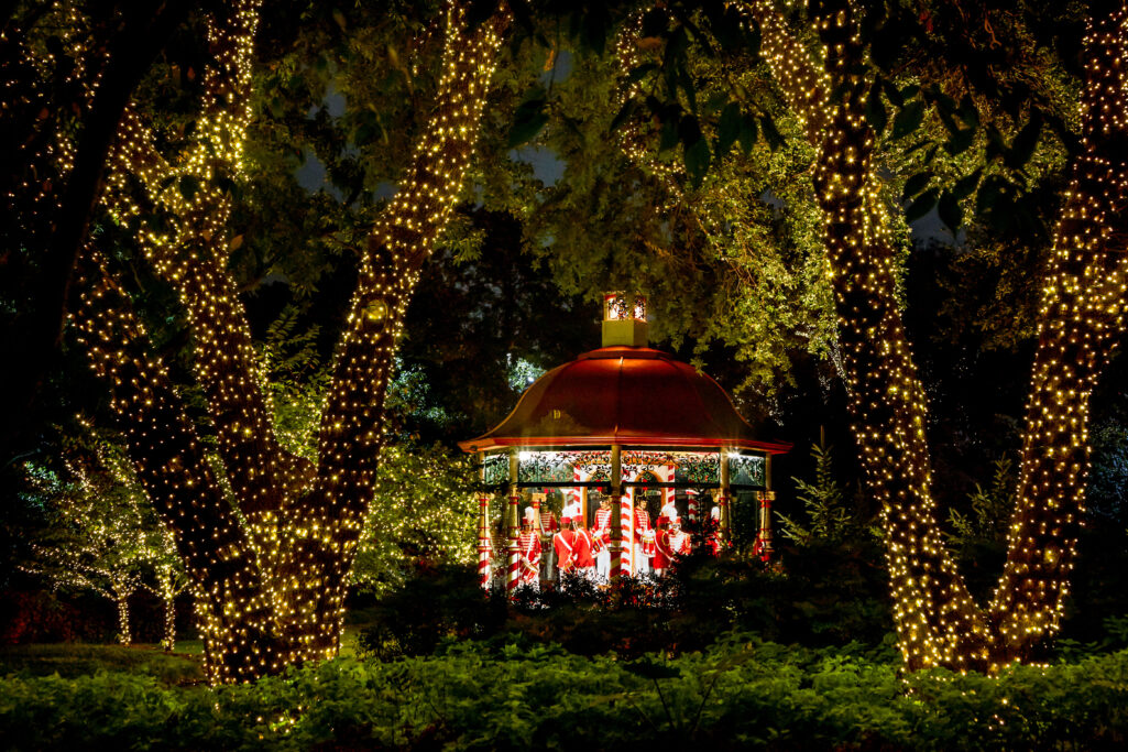 Holiday at the Arboretum | Dallas Arboretum and Botanical Garden